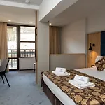 グランド ヴェリングラド ホテル 5*