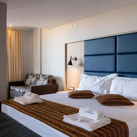 Hotel Grand