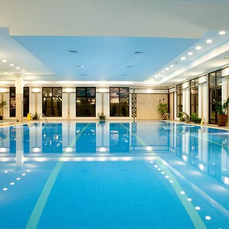 Hotel Grand 5*