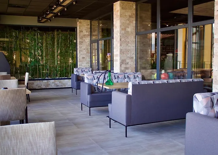 그랜드 벨린그라드 호텔