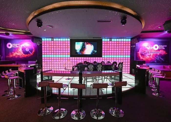 그랜드 벨린그라드 호텔 5*