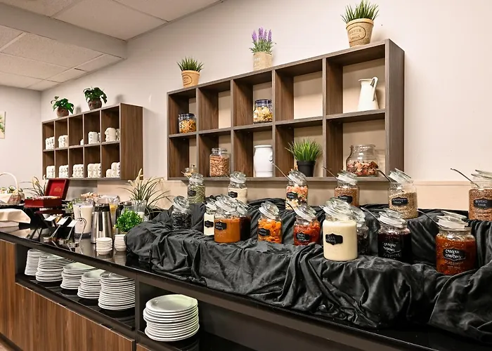 호텔 그랜드 벨린그라드 5*