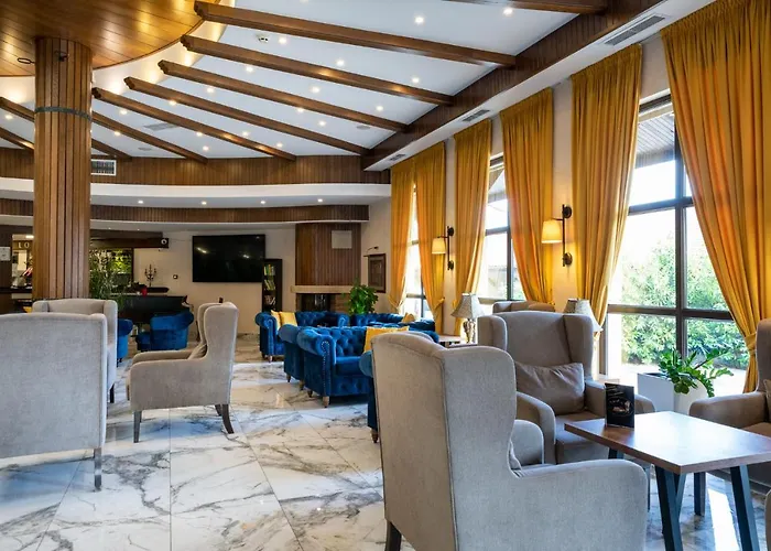 그랜드 벨린그라드 호텔 5*