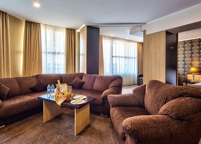 그랜드 벨린그라드 호텔 벨린그래드